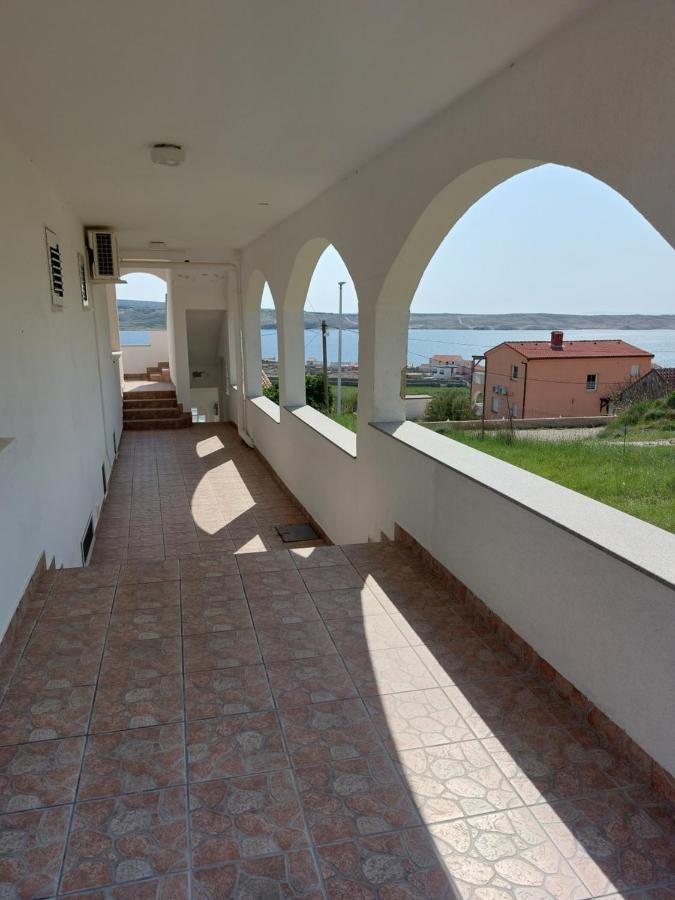 Apartments Markulincic Novalja Exterior foto